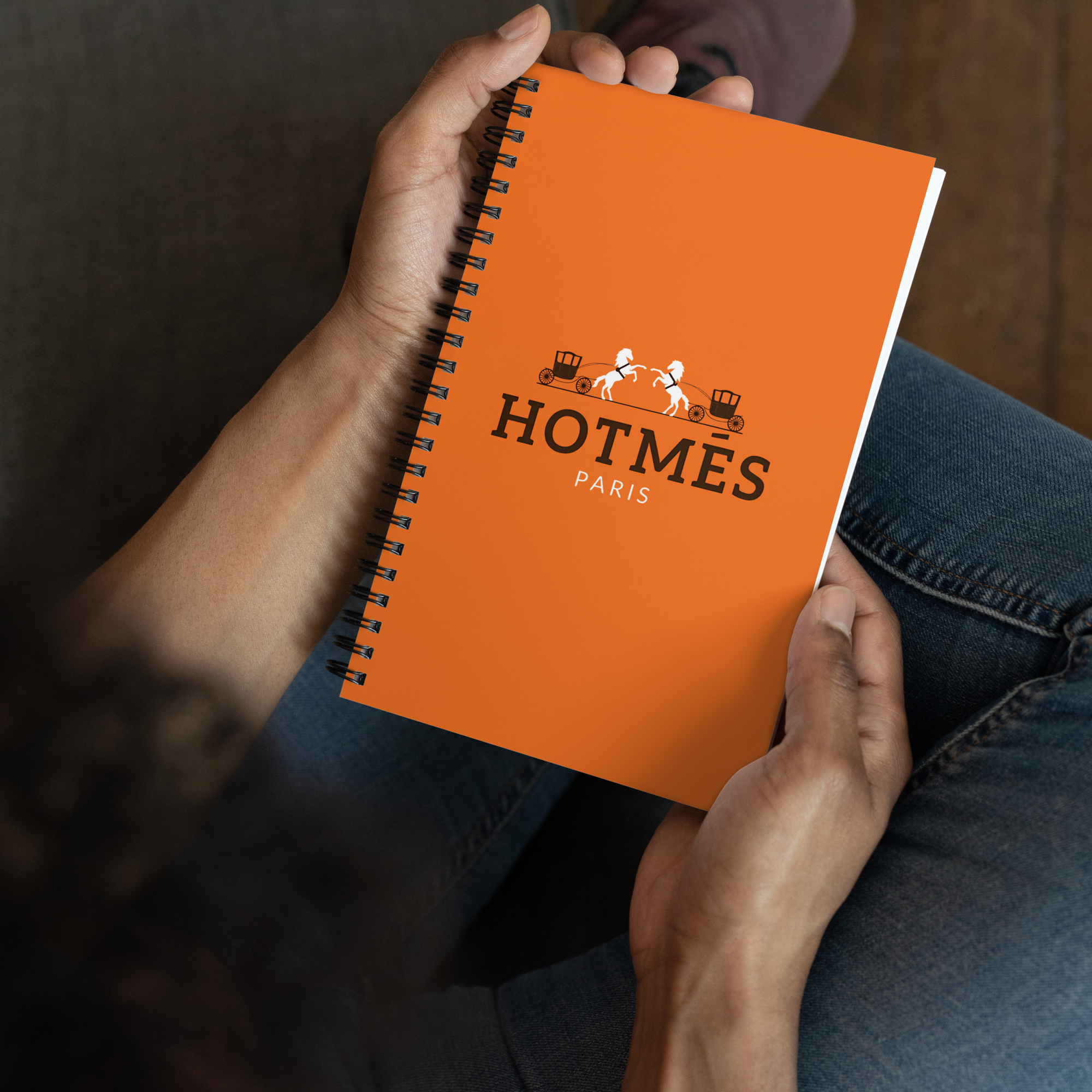 Hotmés Notebook Stable & Style